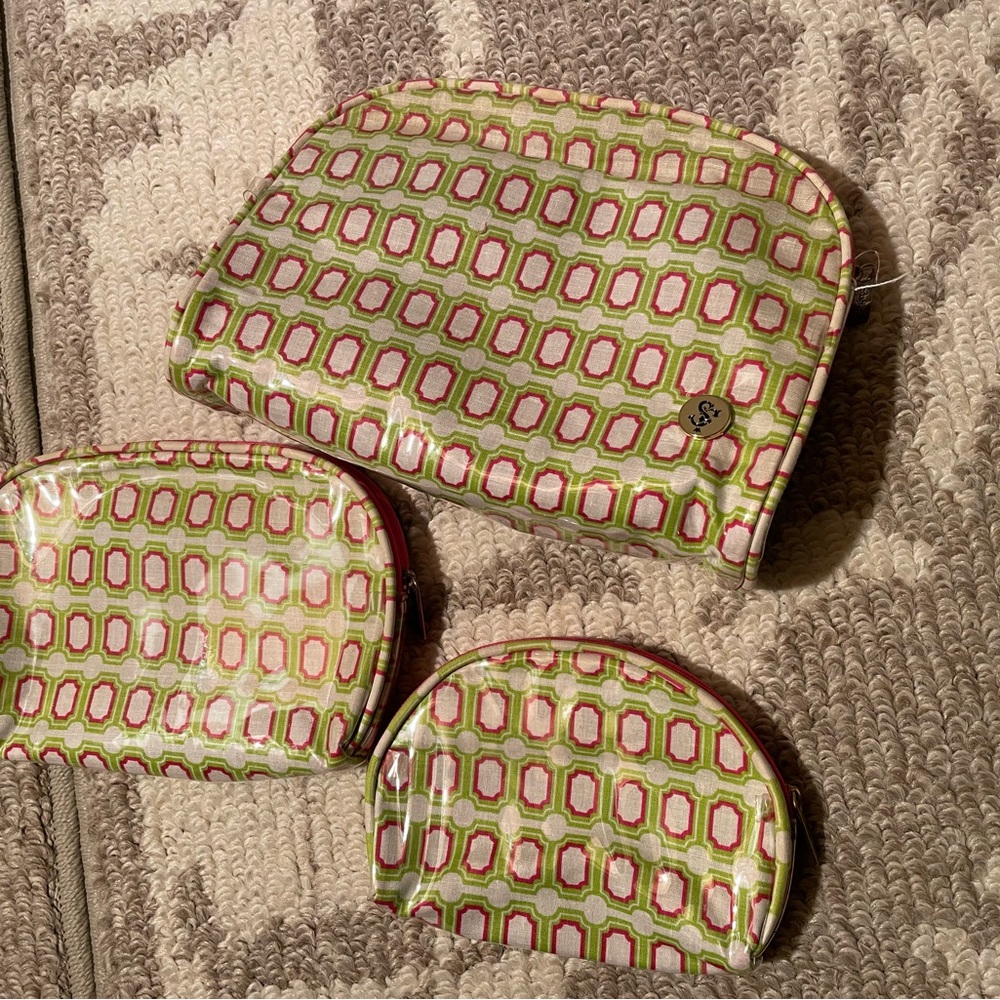 3 Patterned Accessory makeup bag set - Picture 2 of 6